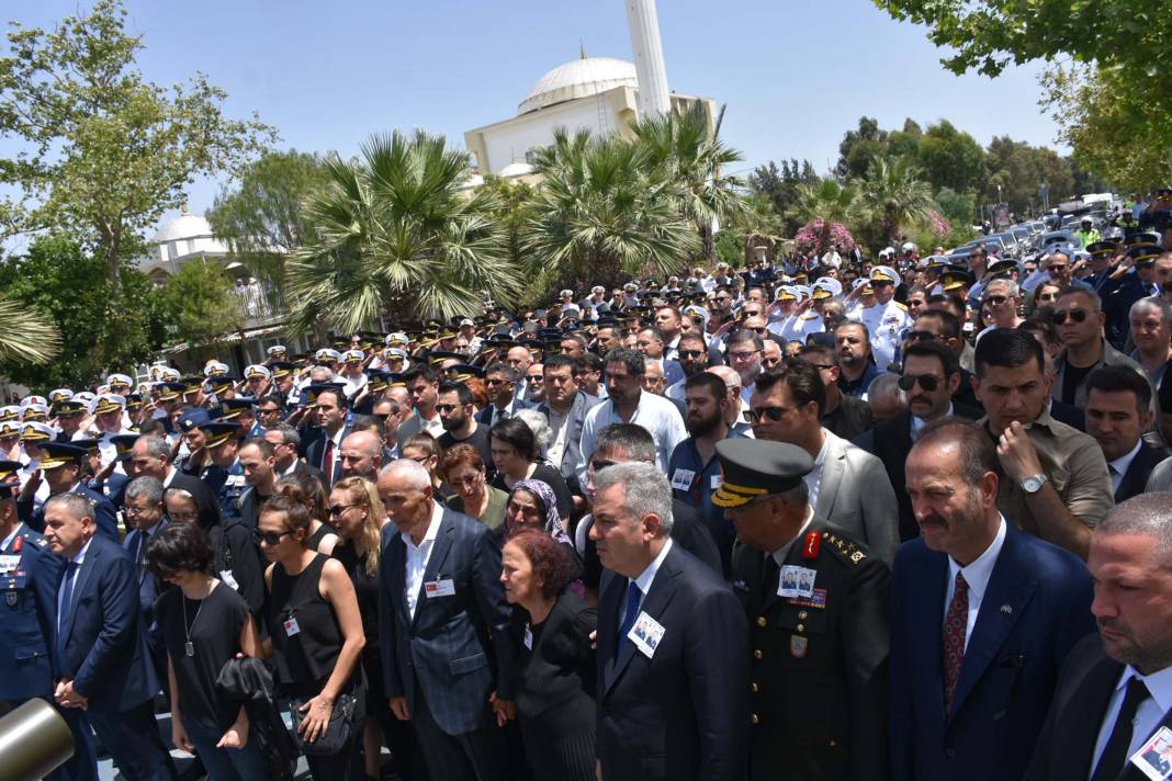 Şehit albaylara son veda! Kızı babasının künyesiyle katıldı gözyaşları sel oldu 34